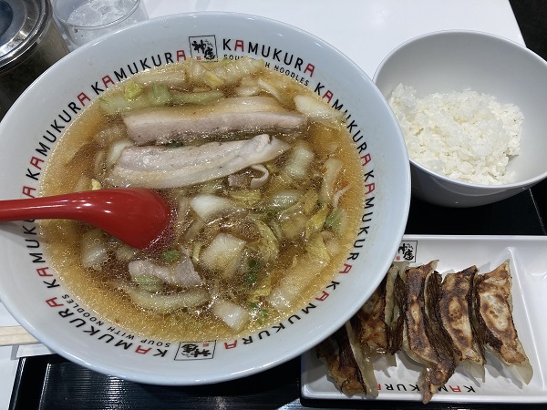 神座ラーメン」新大阪店 おいしいラーメン