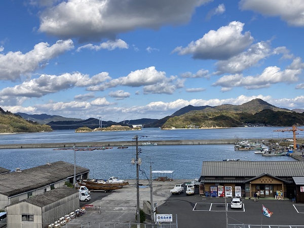 村上海賊ミュージアム3階から能島城方面の景色