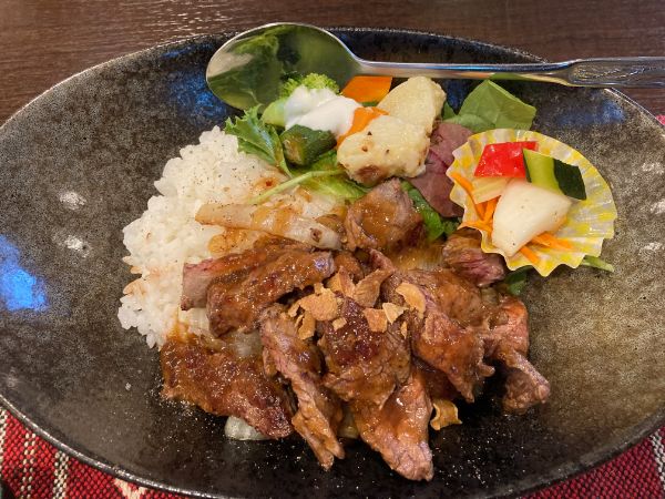 清荒神　ステーキハウスあちちステーキDON