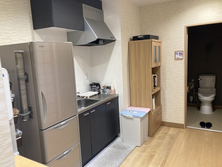 自由な家族葬 千の風 (キッチン)