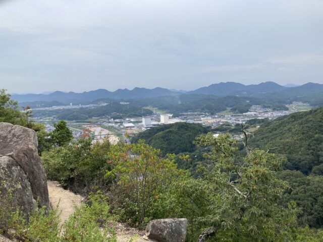 新高山城頂上からの景色