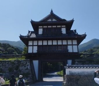 金石城得庭園