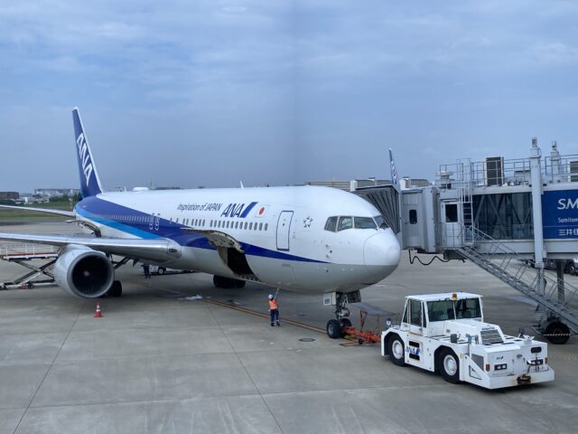 伊丹空港から福岡空港行きの飛行機