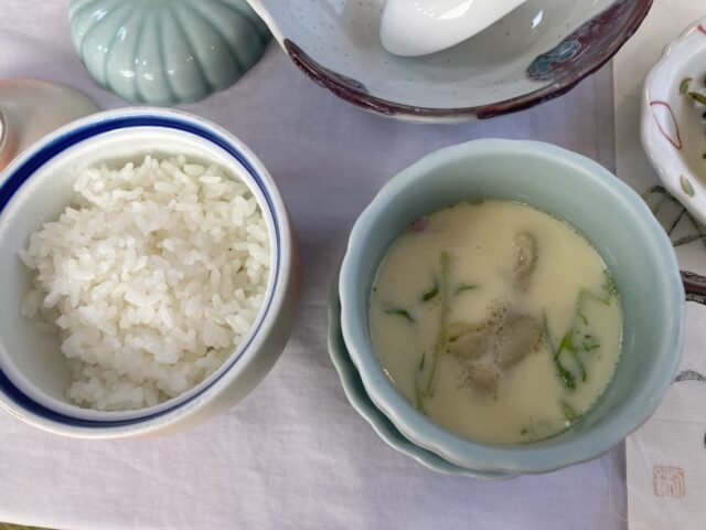 ご飯と茶碗蒸し