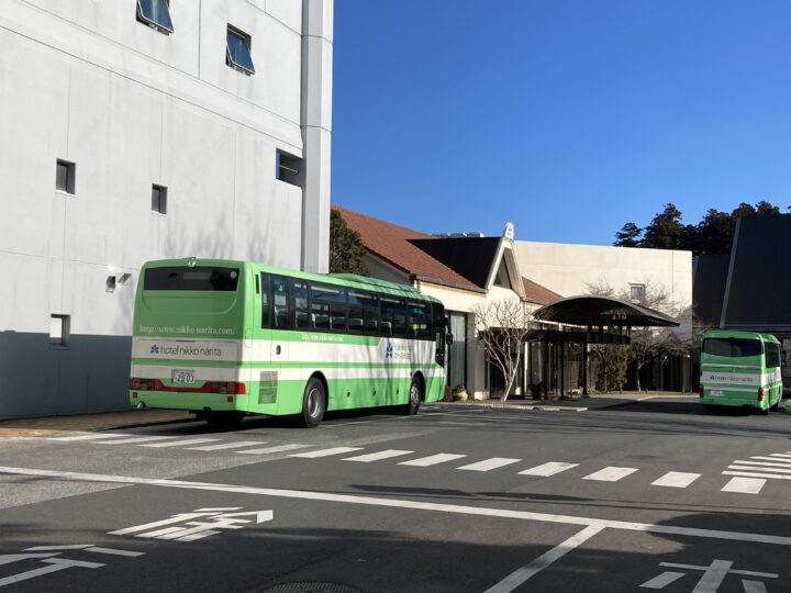 ホテル日航成田から成田空港へのシャトルバス